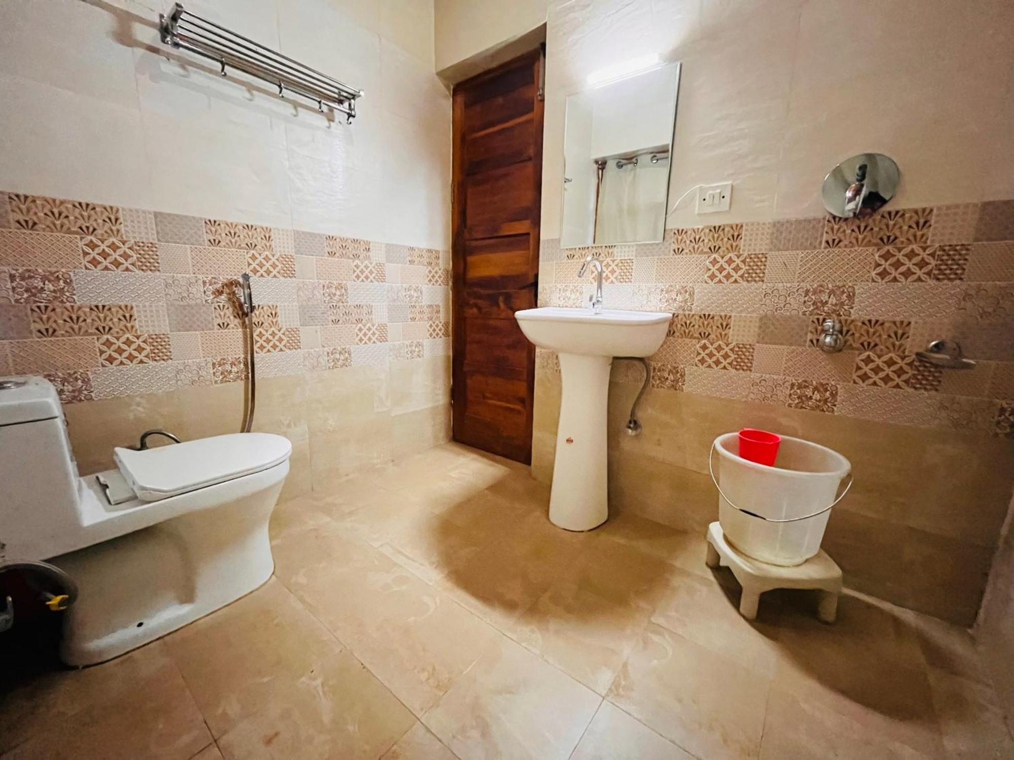 Himalayan River Mountain View 2 Bedrooms Cottage, Manali Εξωτερικό φωτογραφία
